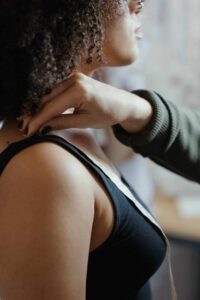 Le bon moment pour choisir la bonne taille de soutien-gorge de grossesse