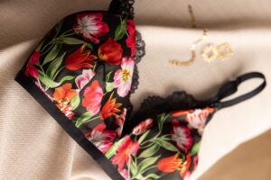 Qu'est-ce qu'un soutien-gorge d'allaitement absorbant ?